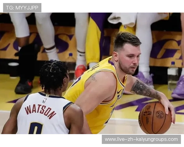 东契奇狂砍29+11+10助攻领衔湖人三连胜,里夫斯26+11火力全开,nba东契奇集锦